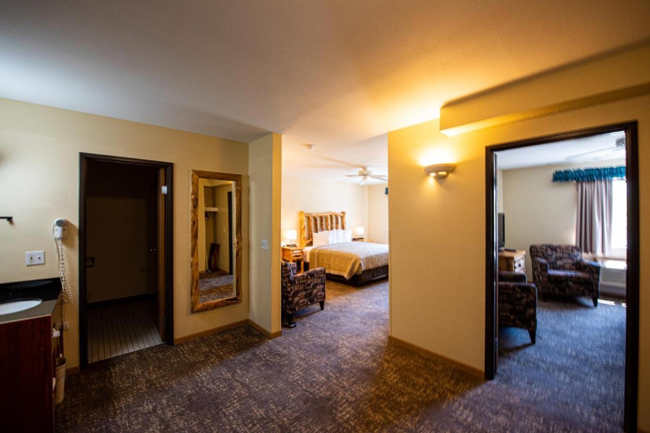 Super 8 By Wyndham Bridgeview Of מקינאו סיטי מראה חיצוני תמונה