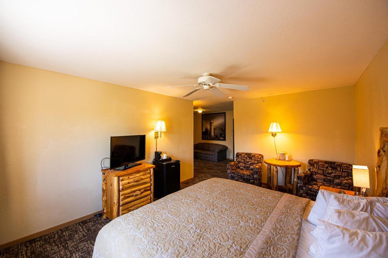 Super 8 By Wyndham Bridgeview Of מקינאו סיטי מראה חיצוני תמונה